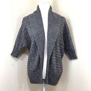 Express Womens Cardigan Size Medium Gray Batwing Knit Shrug Wool Alpaca Sweater